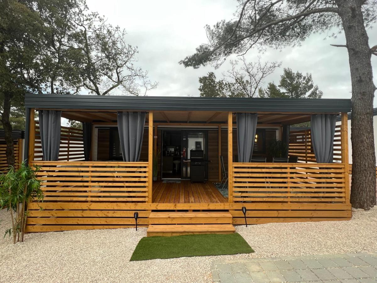 Mobile Homes Malu บีโอกราดนาโมรู ภายนอก รูปภาพ
