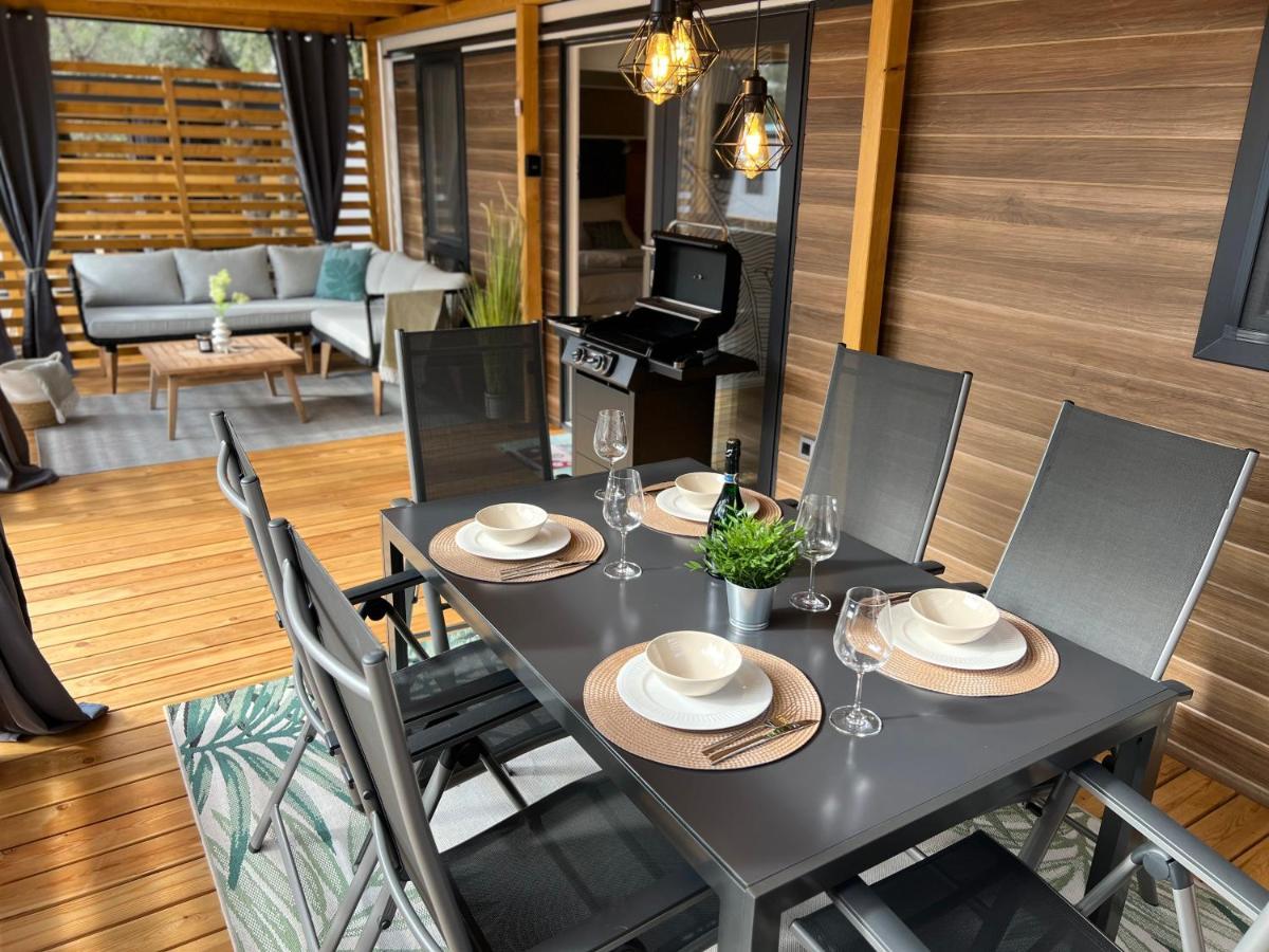 Mobile Homes Malu บีโอกราดนาโมรู ภายนอก รูปภาพ