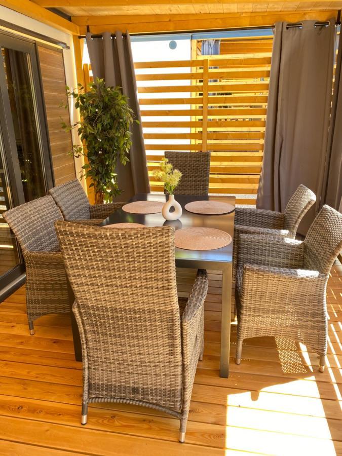 Mobile Homes Malu บีโอกราดนาโมรู ภายนอก รูปภาพ