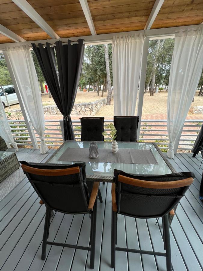 Mobile Homes Malu บีโอกราดนาโมรู ภายนอก รูปภาพ